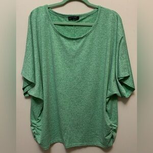 LOVEU DEAR Green Women's Top